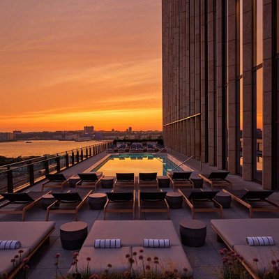 Equinox Hotel