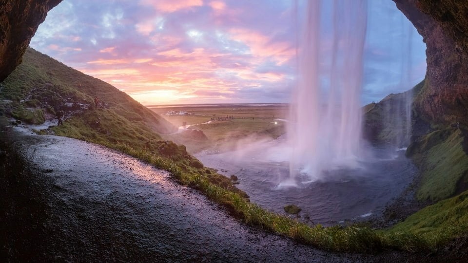 The best shoulder season destinations to avoid the crowds