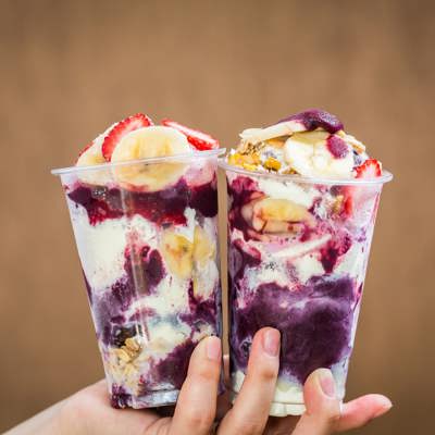 Açaí and tropical fruits