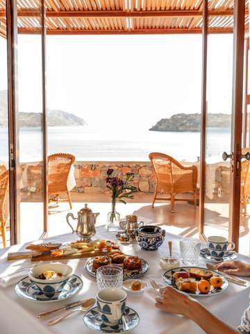 Blue Palace, Crete