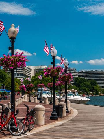 Stroll along Washington, DC's waterfronts