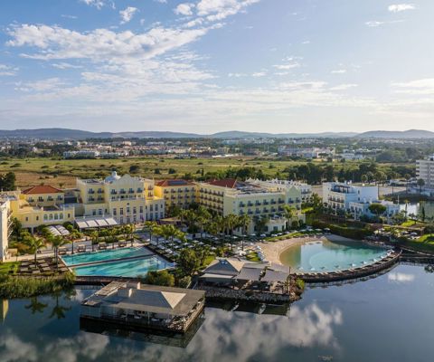Domes Lake Algarve