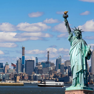 Cruise the harbour and waterfronts