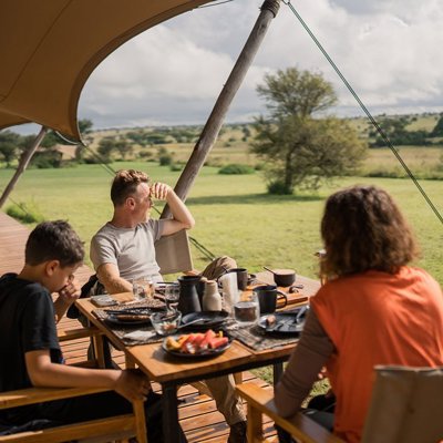Hotel and lodge buffets with a local twist