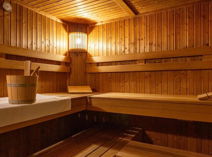 Austria Ski Package - Hotel Lebzelter, Zell am See