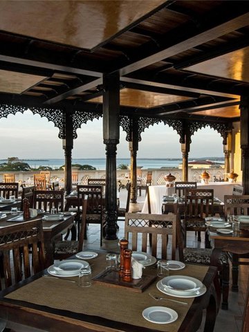 Hotel and lodge buffets with a local twist