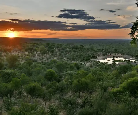 Victoria Falls Safari Lodge